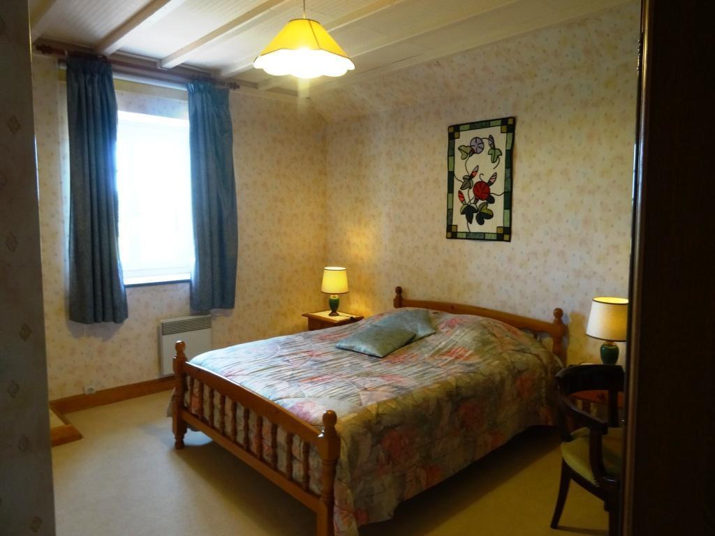 La Clef Des Champs Bed & Breakfast La Roche-en-Brenil Room photo